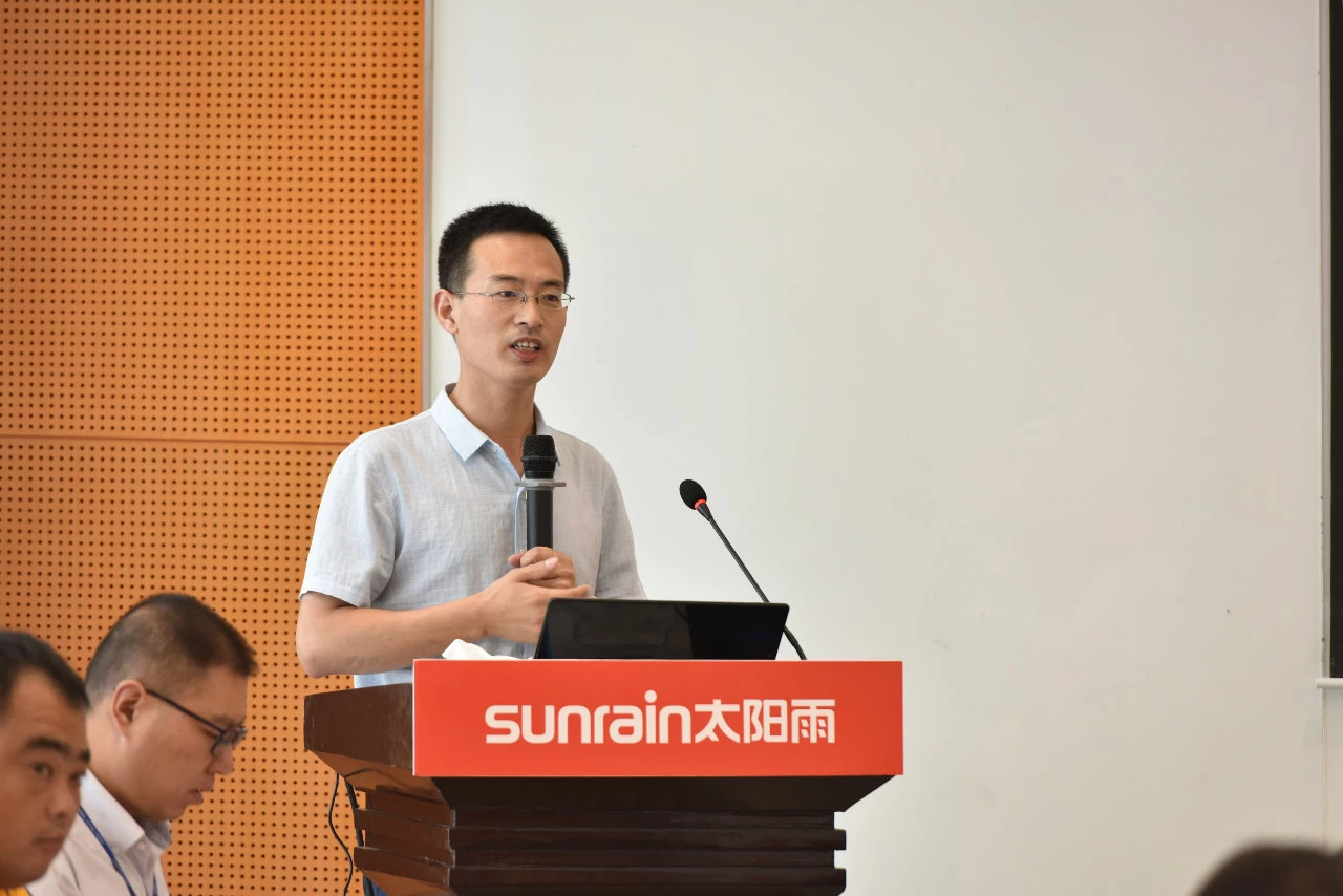 空氣能,太陽能,熱水器 太陽雨|太陽雨太陽能|太陽能熱水器|太陽能發電|家庭光伏發電系統|太陽雨太陽能招商加盟代理|供電|供暖|供熱水