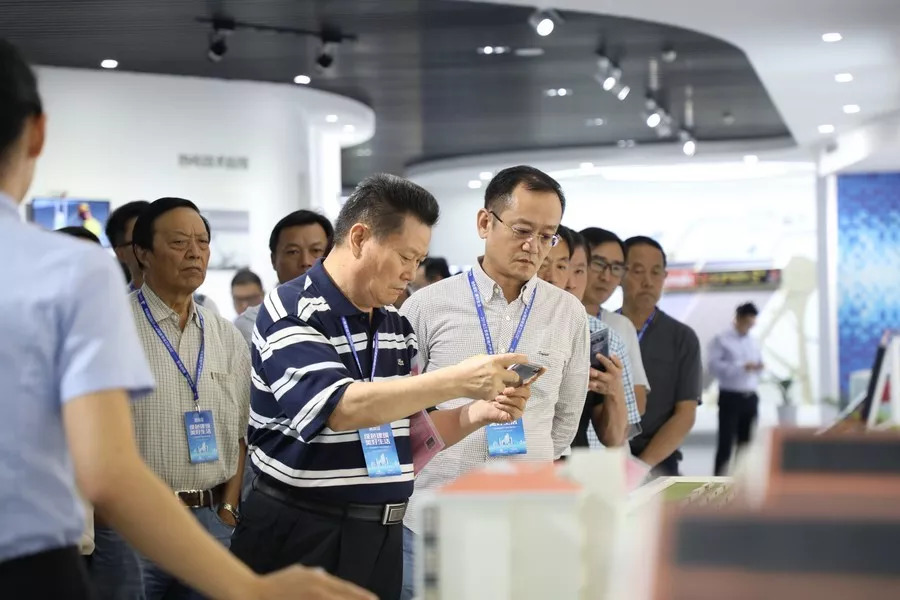 太陽雨|太陽雨太陽能|太陽能熱水器|太陽能發電|家庭光伏發電系統|太陽雨太陽能招商加盟代理|供電|供暖|供熱水