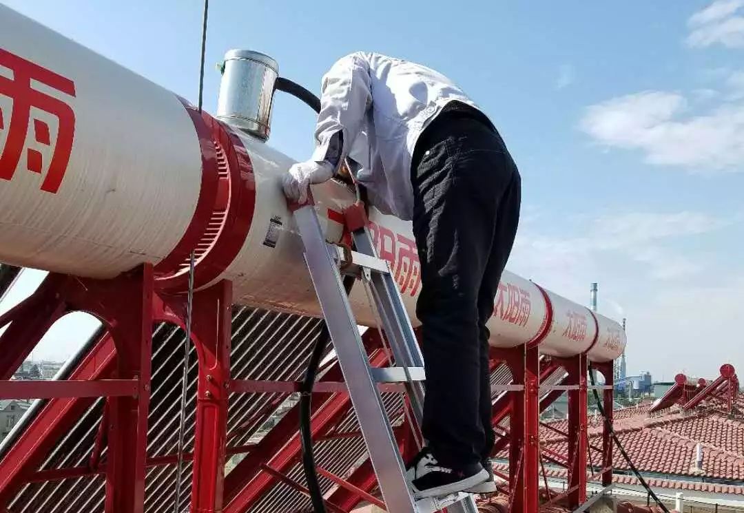 空氣能,太陽(yáng)能,熱水器