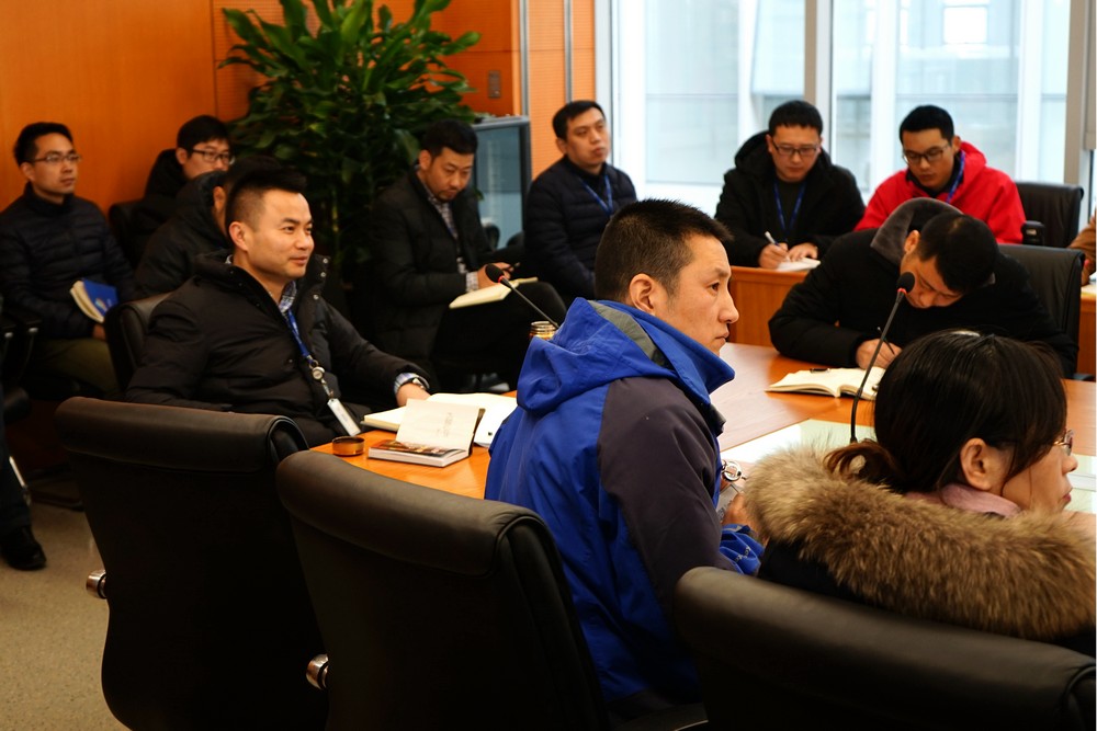 太陽雨|太陽能熱水器|供暖|太陽能采暖|熱水采暖|管道采暖|燃?xì)鉄崴鱸電熱水器