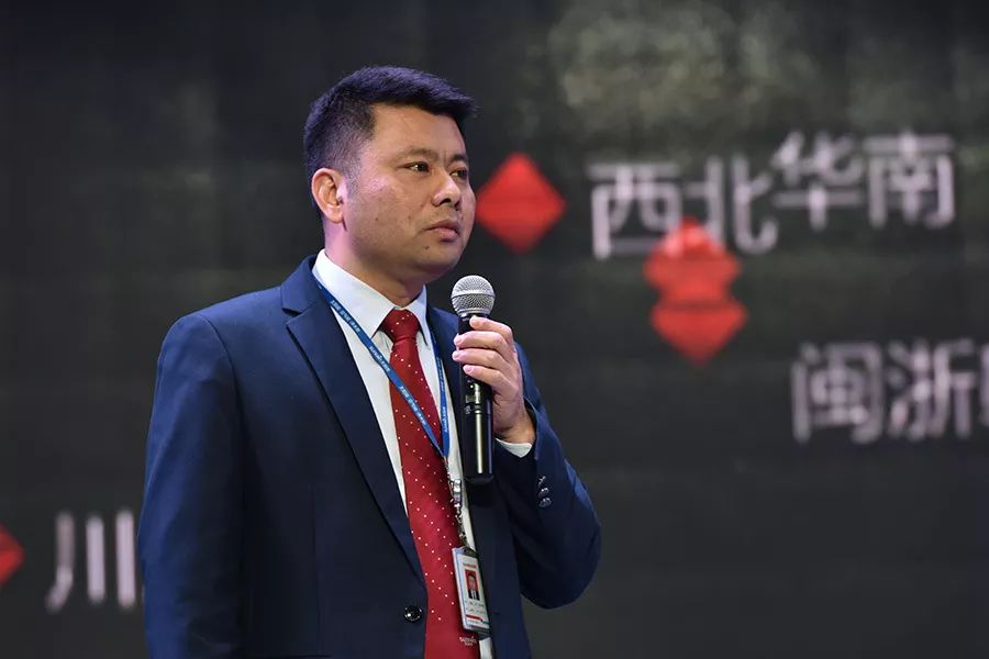 空氣能,太陽能,熱水器