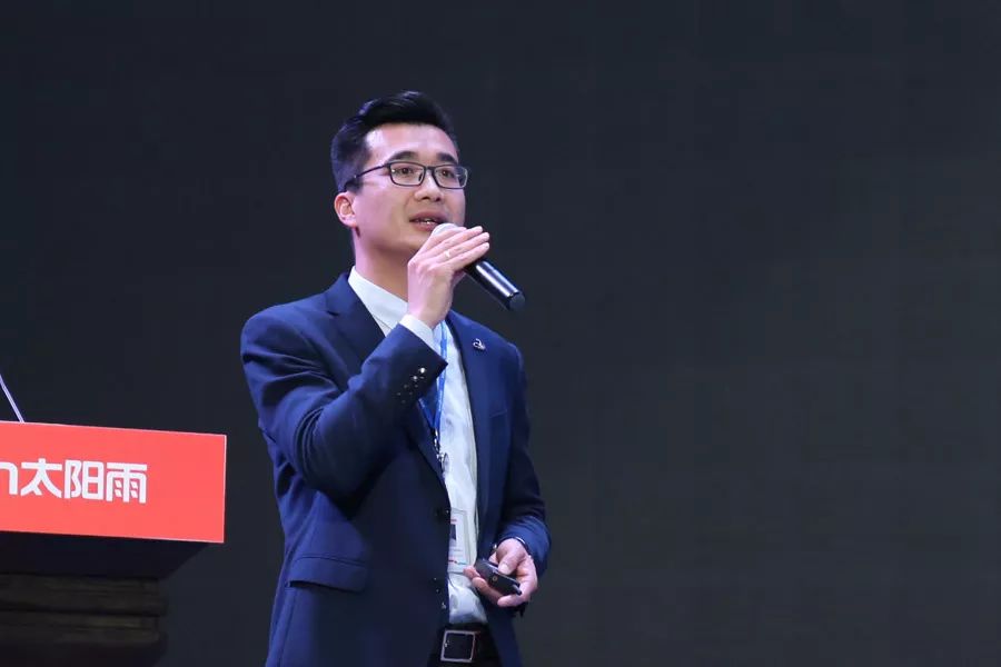 空氣能,太陽能,熱水器