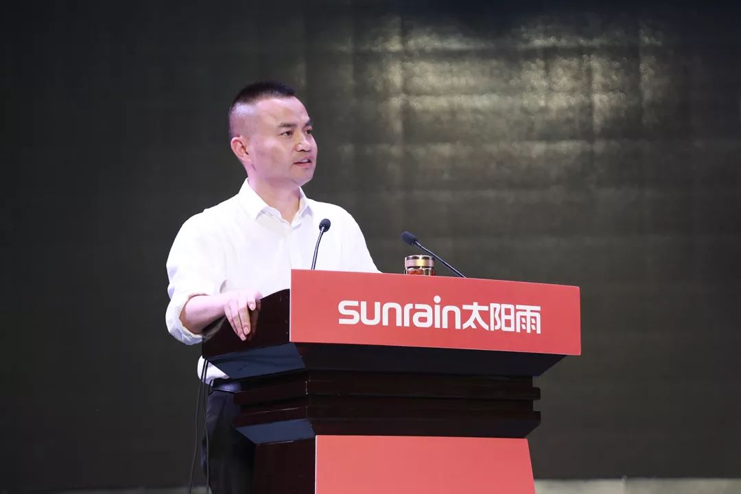 空氣能,太陽能,熱水器