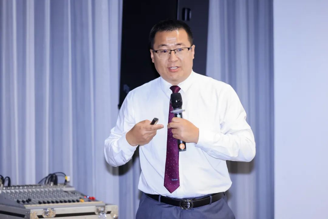 空氣能,太陽能,熱水器